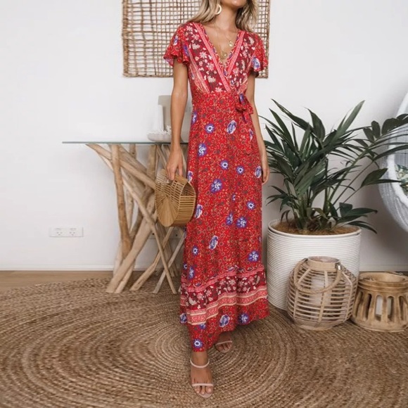 NWT Boho Floral Graphic Print Chic Wrap Dress - Picture 4 of 5